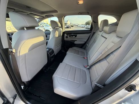 Used 2022 Honda CR-V Touring image 12