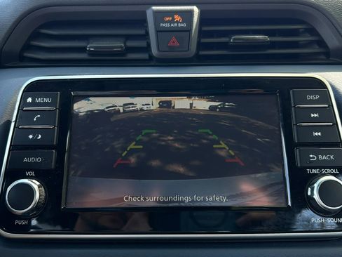 Used 2024 Nissan Versa SV w/ Trunk Package image 19