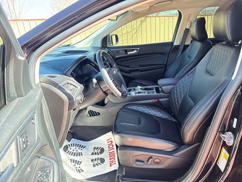 Certified 2024 Ford Edge Titanium AWD/4WD image 12