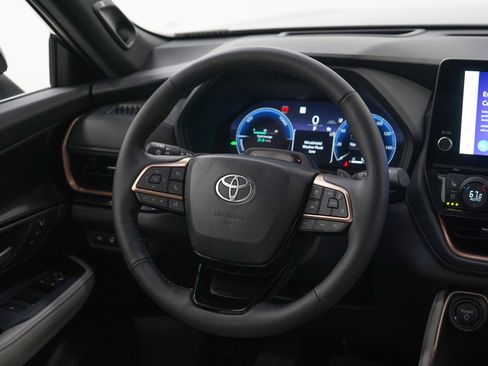 Used 2026 Toyota Grand Highlander AWD Hybrid image 15