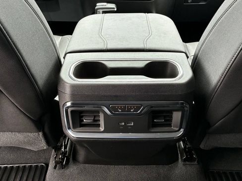Used 2023 Chevrolet Silverado 1500 LTZ w/ LTZ Premium Package AWD/4WD image 39