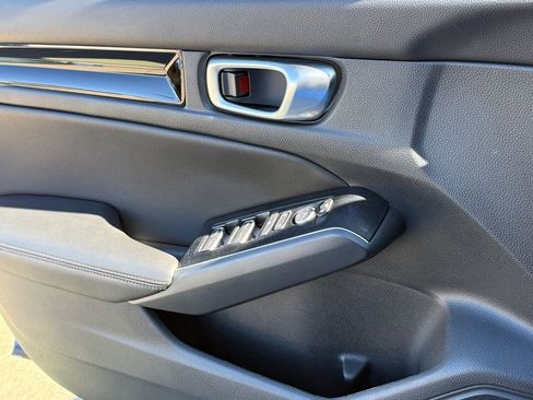 Used 2024 Honda Civic Sport Touring image 27