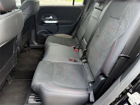 New 2024 Mercedes-Benz GLB 250 GLB 250 image 23