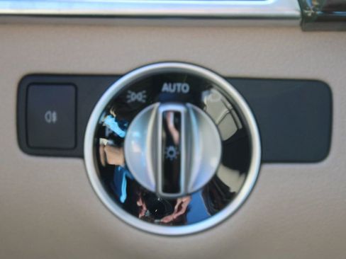 Used 2016 Mercedes-Benz GLE 350 4MATIC w/ Premium Package image 29