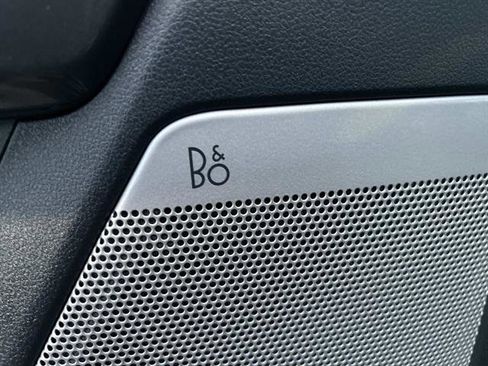 Used 2022 Ford F150 Lariat w/ Equipment Group 502A High image 23