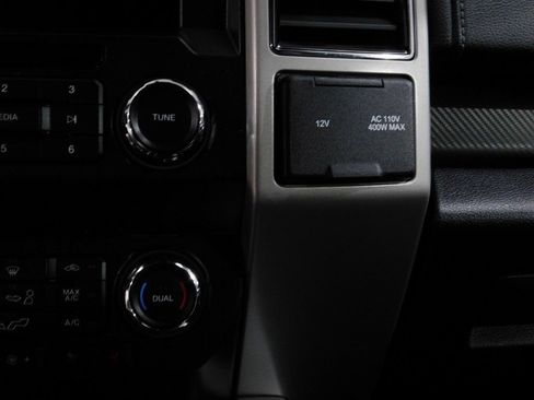 Used 2019 Ford F150 Lariat image 50