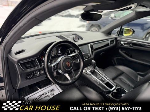 Used 2018 Porsche Macan S image 15