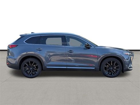 Certified 2022 MAZDA CX-9 Carbon Edition image 5