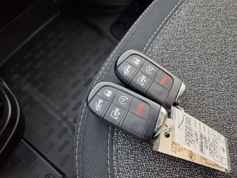 Used 2024 RAM ProMaster 3500 w/ Quick Order Package 22G SLT image 13