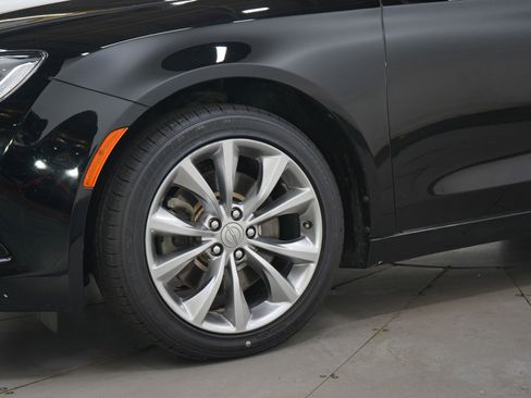 Used 2015 Chrysler 200 S w/ Navigation & Sound Group I AWD/4WD image 29