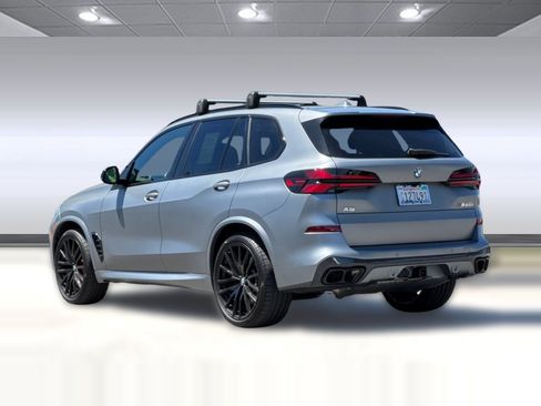 Used 2025 BMW X5 M60i AWD/4WD image 3