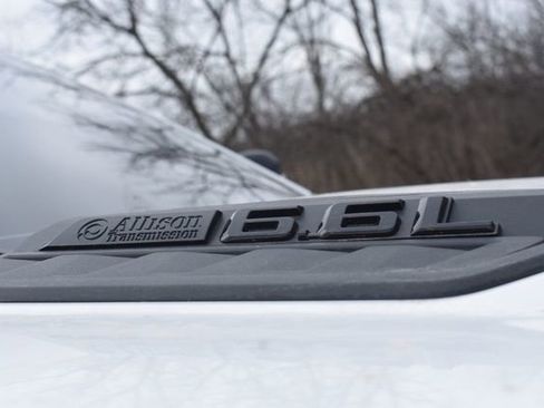 Used 2025 Chevrolet Silverado 2500 Custom w/ Custom Value Package image 14