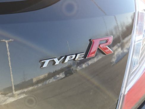 Used 2018 Honda Civic Type R image 12