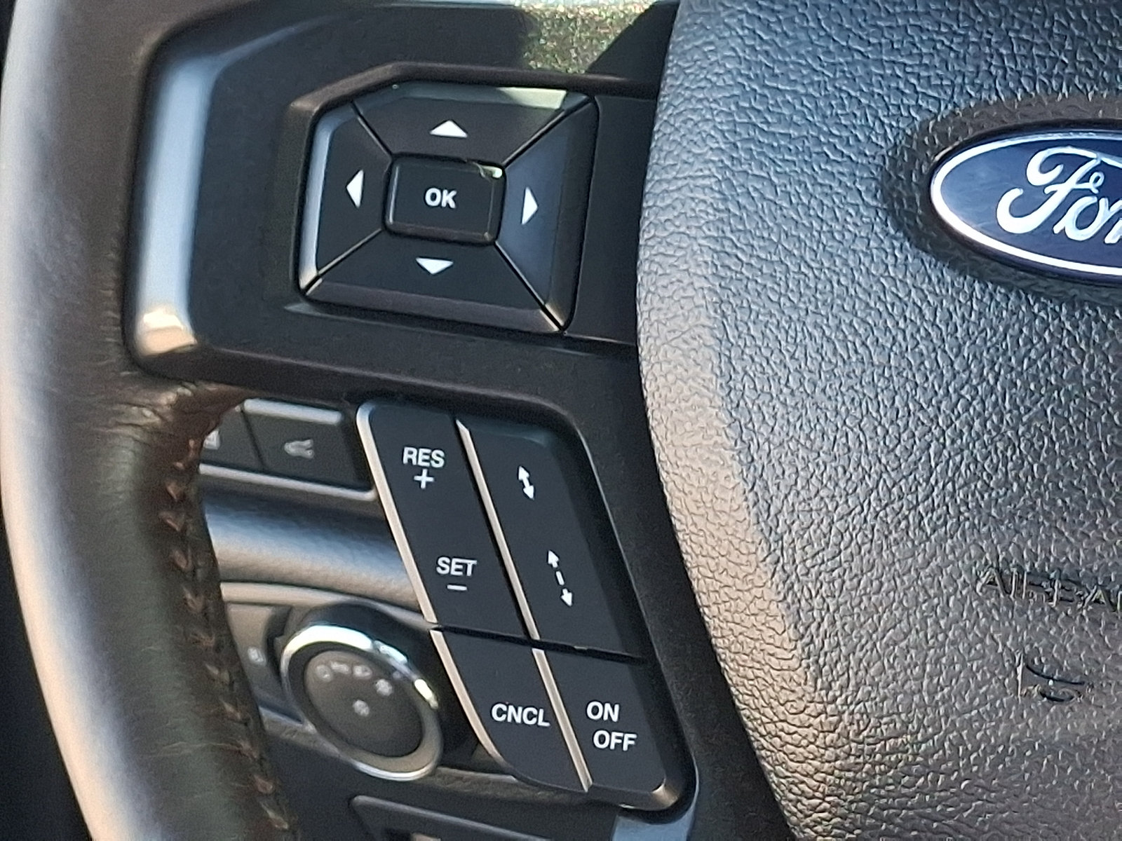 Used 2020 Ford Expedition King Ranch AWD/4WD image 22