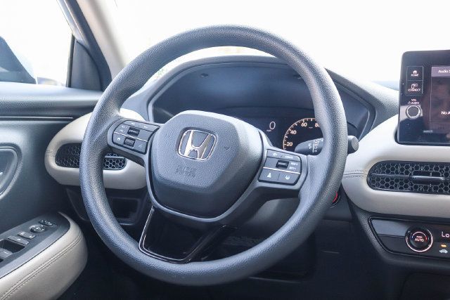 Used 2027 Honda HR-V LX image 16