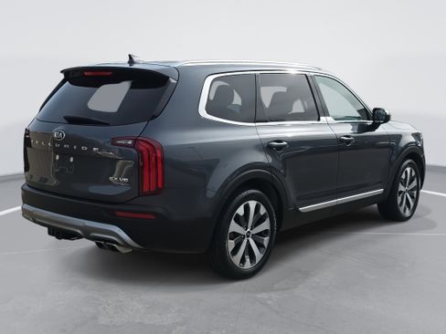 Used 2021 Kia Telluride EX w/ EX Premium Package image 5