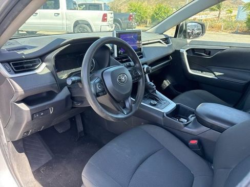 Used 2023 Toyota RAV4 LE image 9