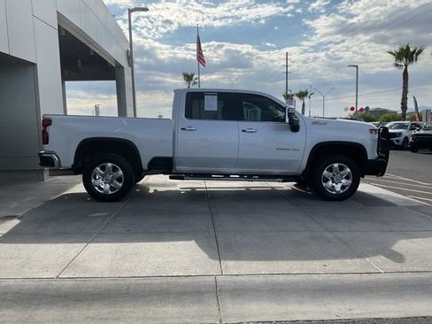 Used 2022 Chevrolet Silverado 2500 LTZ w/ LTZ Plus Package AWD/4WD image 8