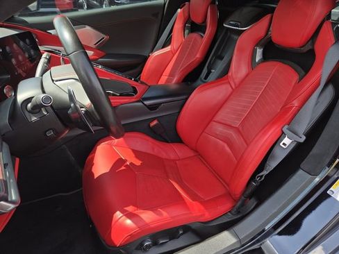 Used 2022 Chevrolet Corvette Stingray Premium Cpe w/ Z51 Performance Package RWD image 34