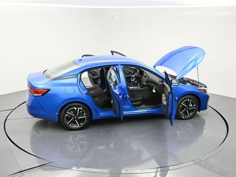 New 2025 Nissan Sentra SV image 25