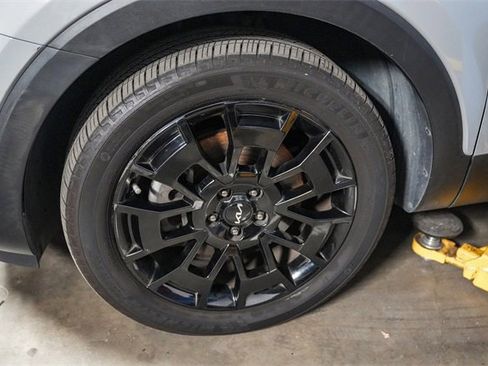 Certified 2022 Kia Telluride SX w/ Nightfall Edition Package image 10