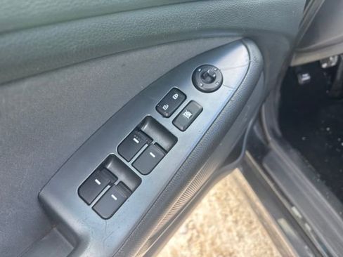 Used 2015 Kia Optima LX image 12