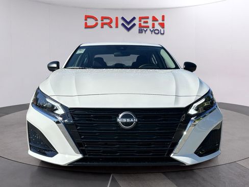 New 2025 Nissan Altima 2.5 S image 9