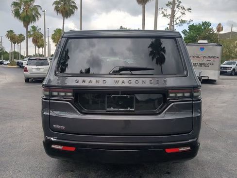 Used 2025 Jeep Grand Wagoneer Series III w/ Rear Seat Video Group 1 AWD/4WD image 6