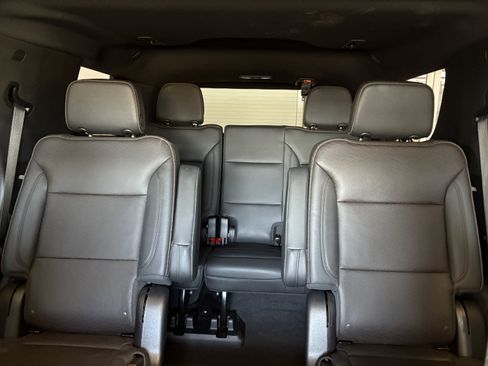 Used 2022 Chevrolet Tahoe High Country image 25