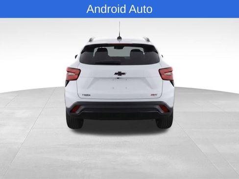 Used 2024 Chevrolet Trax RS w/ Sunroof Package FWD image 7