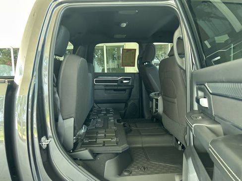 Used 2025 RAM 2500 Big Horn image 26