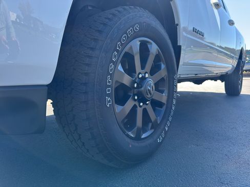 Used 2024 RAM 2500 Laramie w/ Night Edition AWD/4WD image 18