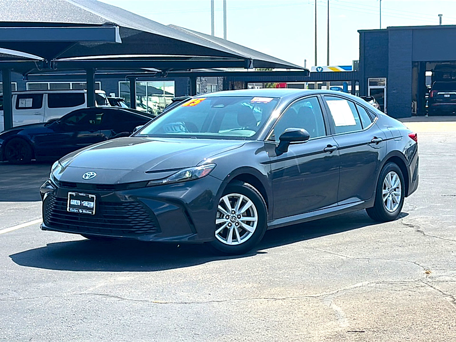 Used 2025 Toyota Camry LE FWD image 2