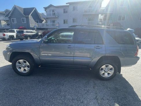 Used 2005 Toyota 4Runner Limited AWD/4WD image 29