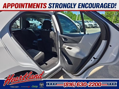 Used 2023 Chevrolet Equinox LS FWD image 64