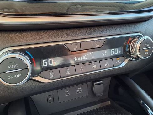 Certified 2025 Nissan Altima 2.5 SR w/ SR Premium Package image 20