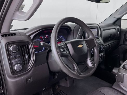 Used 2023 Chevrolet Silverado 1500 Custom image 11