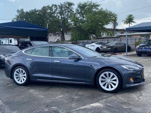 Used 2019 Tesla Model S Long Range AWD/4WD image 5