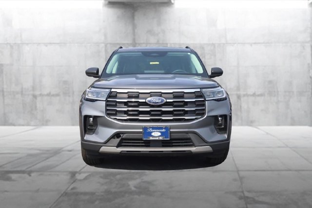 Certified 2025 Ford Explorer Active w/ Active Comfort Package AWD/4WD image 4