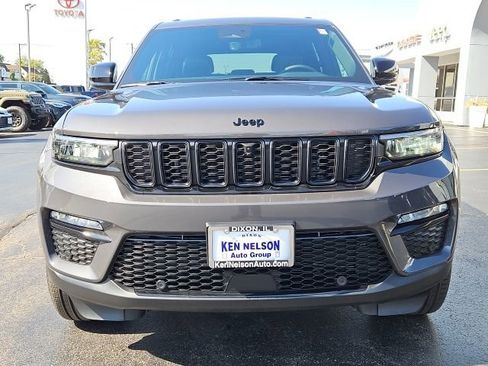 New 2025 Jeep Grand Cherokee Limited w/ Luxury Tech Group II image 2