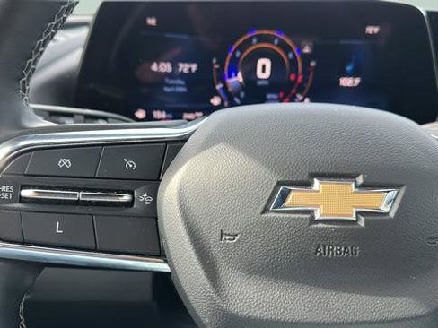 Used 2024 Chevrolet Traverse LT AWD/4WD image 24