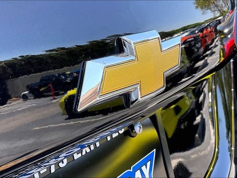 Used 2023 Chevrolet Equinox LS w/ LS Convenience Package image 9