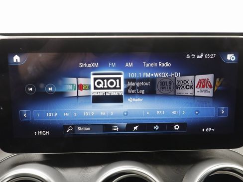 Used 2022 Mercedes-Benz GLC 300 4MATIC image 9