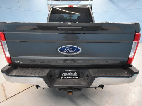 Used 2019 Ford F250 XL w/ STX Appearance Package image 33