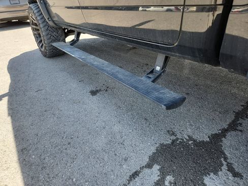 Used 2019 RAM 1500 Big Horn AWD/4WD image 29