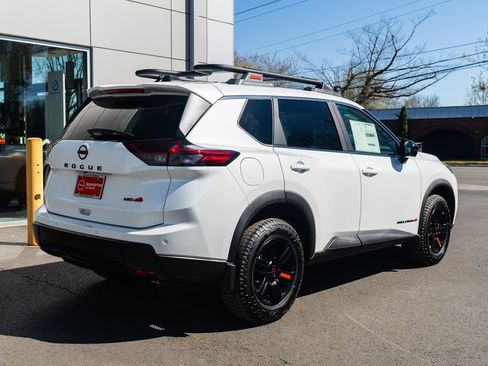 New 2026 Nissan Rogue SV w/ Rock Creek Premium Package AWD/4WD image 6