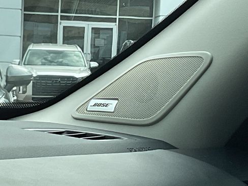 Used 2023 Nissan Pathfinder SL w/ SL Premium Package FWD image 51