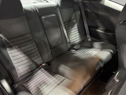 Used 2012 Dodge Challenger R/T RWD image 16