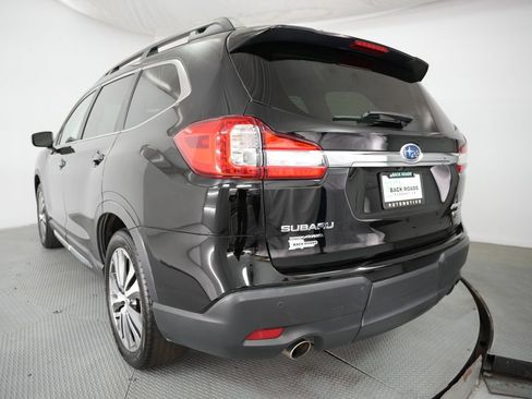 Used 2022 Subaru Ascent Limited image 6