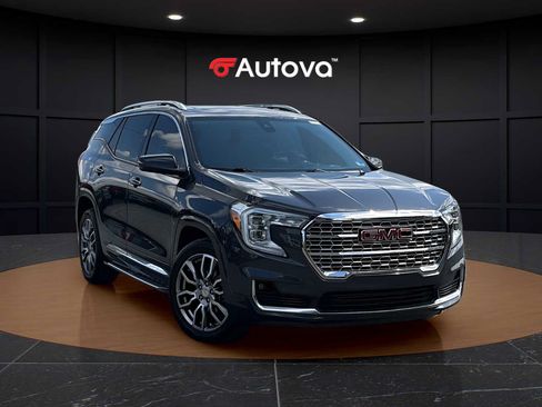 Used 2022 GMC Terrain Denali w/ LPO, Floor Liner Package AWD/4WD image 7